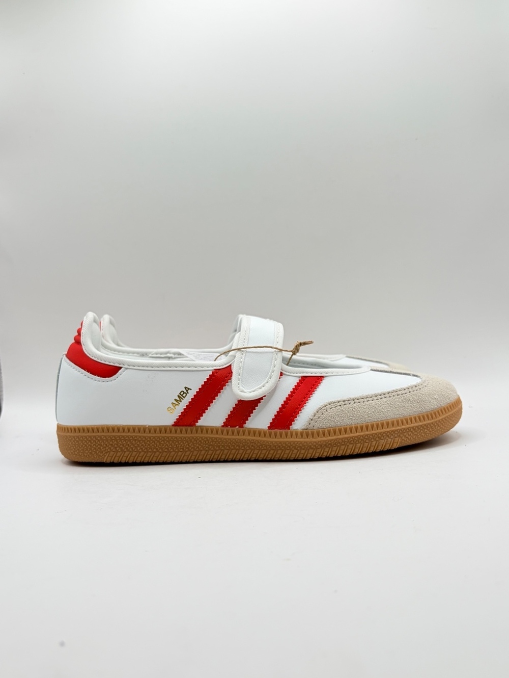 Adidas Samba Jane J in White/Red/Gum 6.5 Youth / 7.5 Women